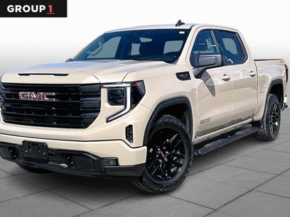 Used 2022 GMC Sierra 1500 Elevation