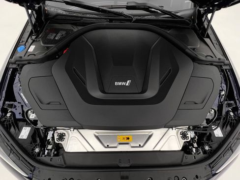 New 2026 BMW i4 xDrive40i w/ M Sport Package AWD/4WD image 14