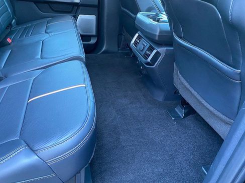 Certified 2022 Ford F150 Platinum w/ Equipment Group 701A High image 33