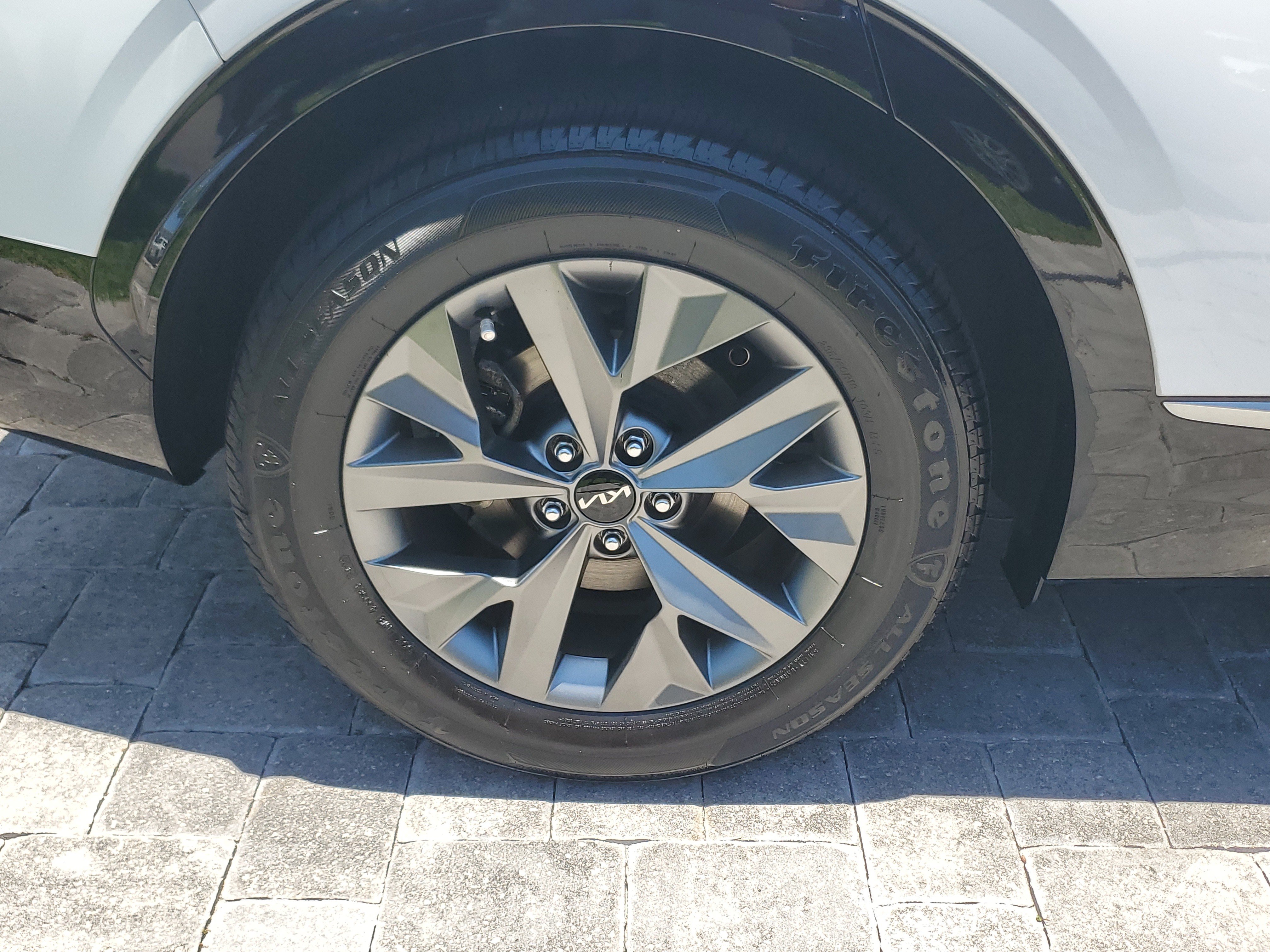 Used 2023 Kia Sportage SX FWD image 7