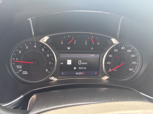Used 2022 Chevrolet Equinox Premier AWD/4WD image 21