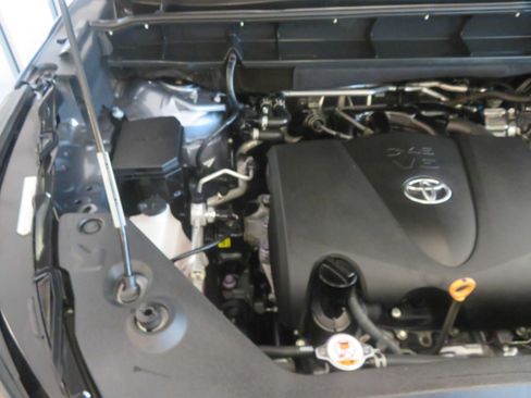 Used 2021 Toyota Highlander Platinum FWD image 72