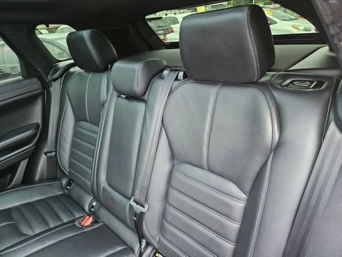 Used 2016 Land Rover Range Rover Evoque HSE Dynamic image 14