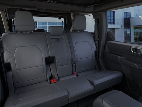 New 2026 Ford Bronco Outer Banks AWD/4WD image 11