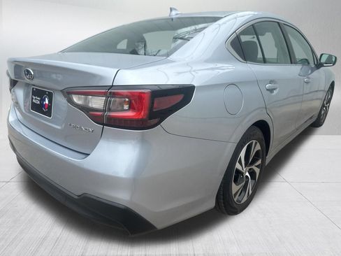Used 2022 Subaru Legacy Premium AWD/4WD image 9