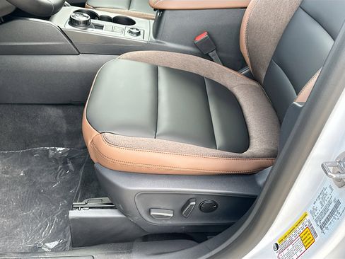 New 2025 Ford Bronco Sport Outer Banks w/ Outer Banks Tech Package+ image 14