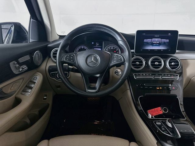 Used 2016 Mercedes-Benz GLC 300 image 23
