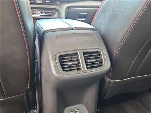 Used 2022 Buick Envision Essence w/ Technology Package I FWD image 16