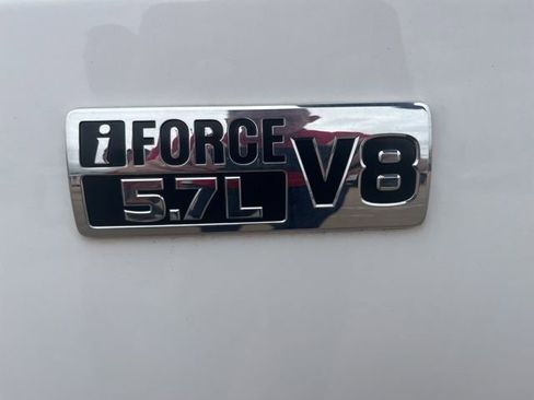 Used 2019 Toyota Tundra SR5 w/ SR5 Upgrade Package image 13