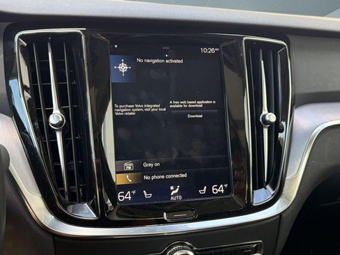 Used 2020 Volvo S60 T5 Momentum FWD image 22