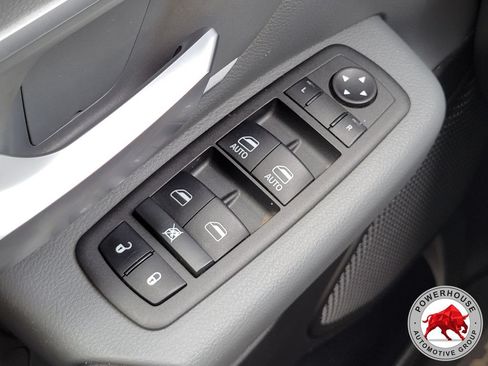 Used 2022 RAM 1500 Big Horn RWD image 25