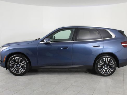 Used 2025 BMW X3 xDrive30i w/ Premium Package image 2