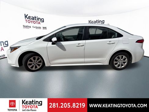 Certified 2025 Toyota Corolla LE image 5