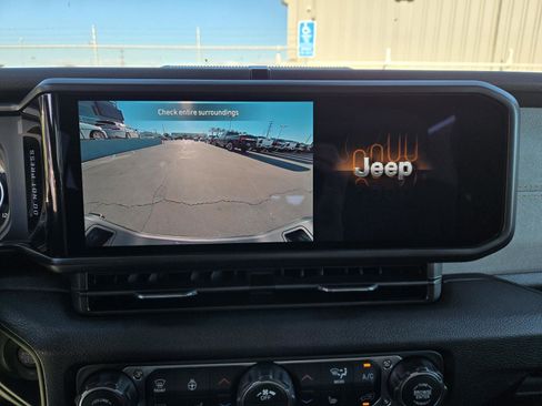 New 2026 Jeep Gladiator Sport image 8