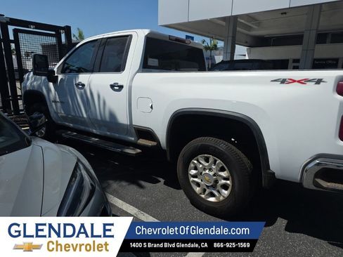 Used 2022 Chevrolet Silverado 2500 LTZ w/ Safety Package image 4