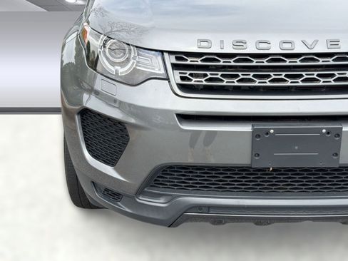 Used 2019 Land Rover Discovery Sport image 11