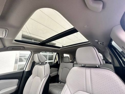 Certified 2024 Honda Pilot Elite image 13