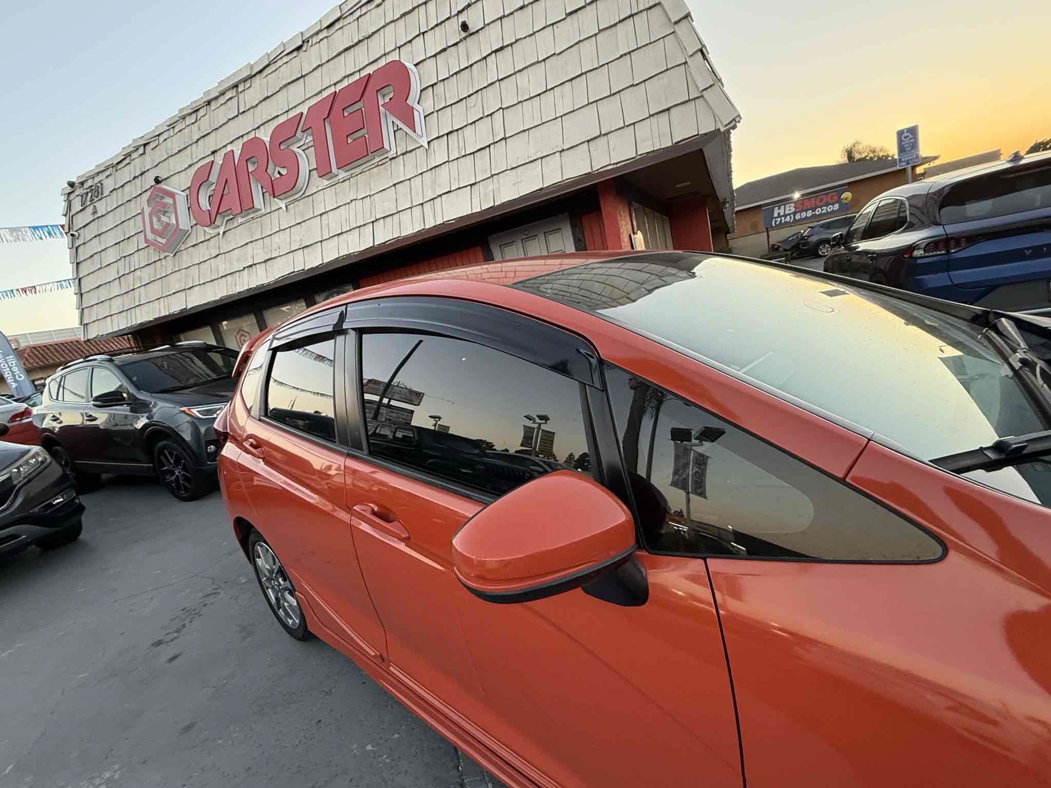 Used 2018 Honda Fit Sport image 8