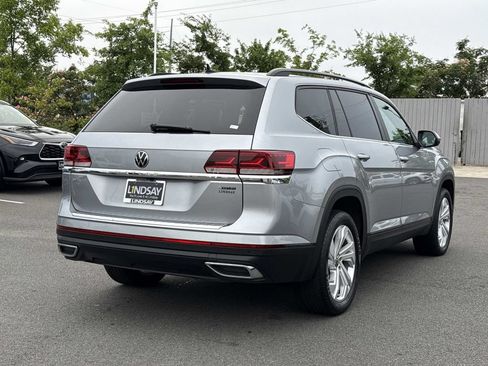 Used 2023 Volkswagen Atlas SE AWD/4WD image 3
