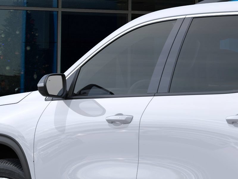 New 2027 Chevrolet Traverse LT w/ Sun and Wheel Package FWD image 12