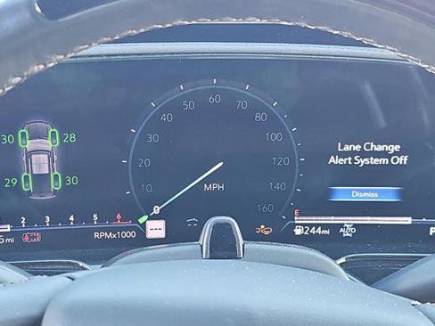 Used 2023 Cadillac Escalade ESV Sport image 11