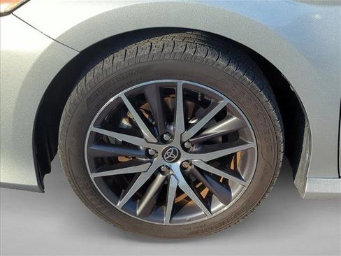 Certified 2022 Toyota Camry XLE FWD image 6