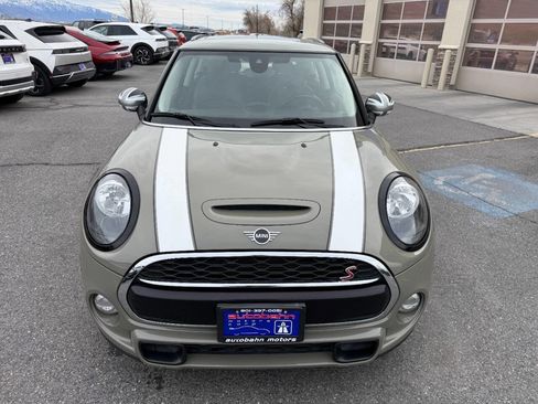 Used 2019 MINI Cooper S w/ Signature Upholstery Package image 8
