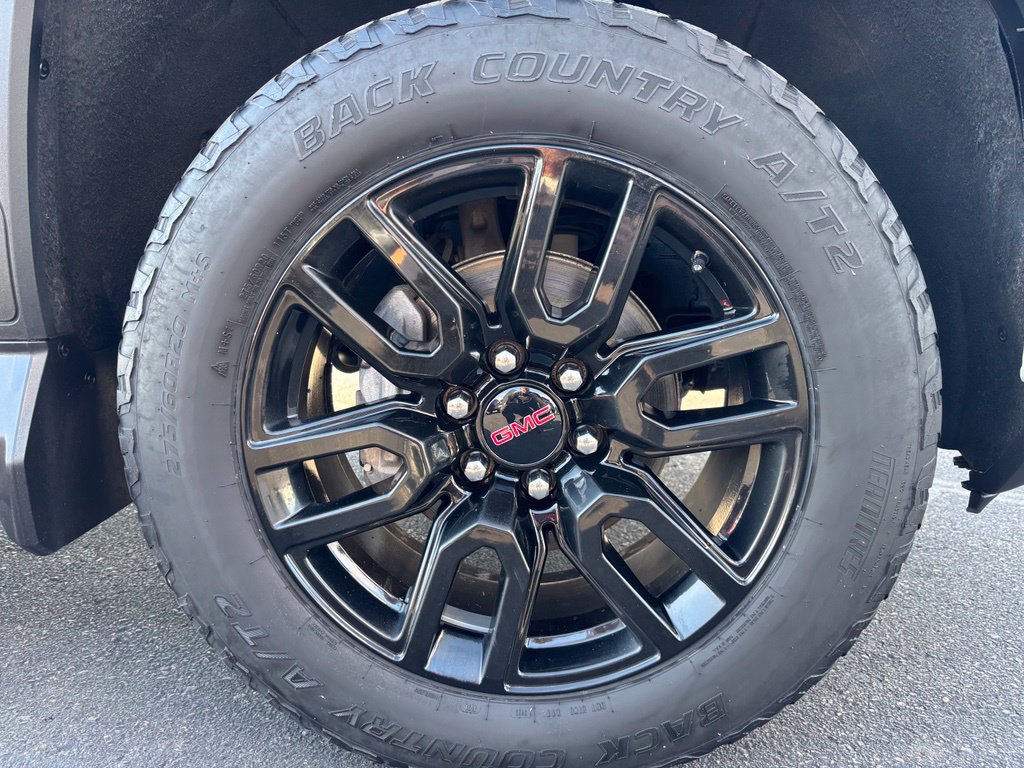 Used 2022 GMC Sierra 1500 Elevation w/ Elevation Premium Package AWD/4WD image 33