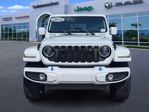 Used 2024 Jeep Wrangler High Altitude image 2