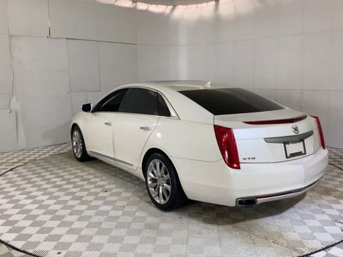 Used 2014 Cadillac XTS Premium w/ Driver Assist Package FWD image 9