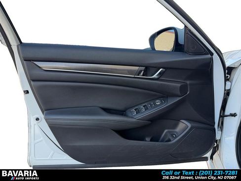 Used 2020 Honda Accord Sport image 11