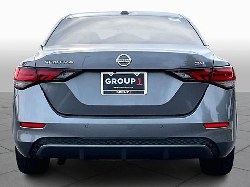 Used 2023 Nissan Sentra SV w/ SV Premium Package image 4