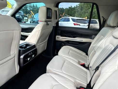 Used 2019 Ford Expedition Max Platinum AWD/4WD image 23
