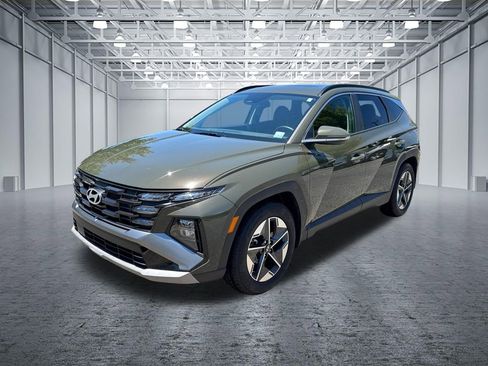 Used 2025 Hyundai Tucson SEL FWD image 3
