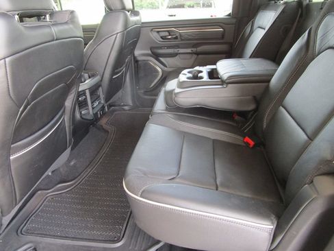Used 2025 RAM 1500 Limited w/ Off Road Group AWD/4WD image 27