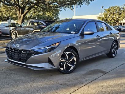 Certified 2023 Hyundai Elantra SEL w/ Convenience Package