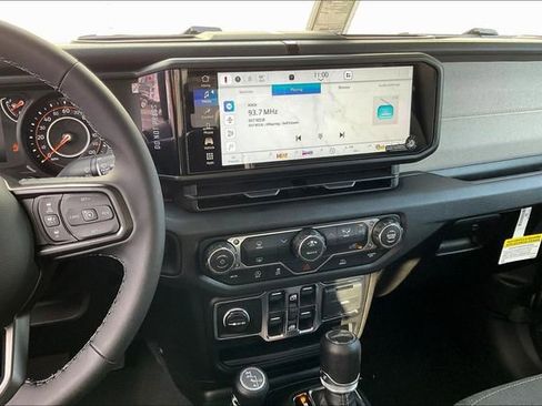 New 2026 Jeep Gladiator Sport image 5