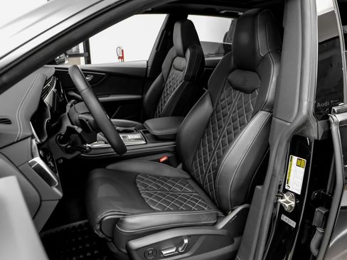 Used 2024 Audi SQ8 Premium Plus w/ Executive Package AWD/4WD image 32