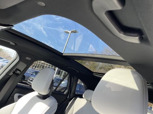 New 2026 Mercedes-Benz GLC 300 4MATIC image 22