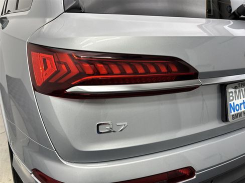 Used 2021 Audi Q7 3.0T Premium Plus image 19