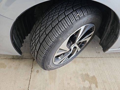 Certified 2022 Subaru Legacy AWD/4WD image 36