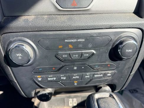 Used 2019 Ford Ranger XLT w/ FX4 Off-Road Package AWD/4WD image 14
