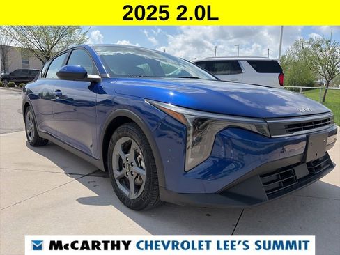 Used 2025 Kia K4 FWD image 2