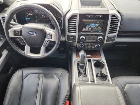 Used 2015 Ford F150 Platinum w/ Technology Package image 10