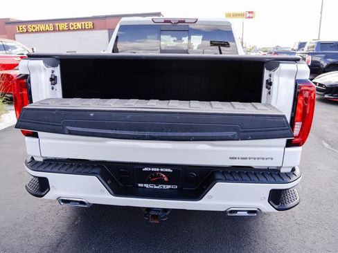 Used 2020 GMC Sierra 1500 Denali w/ Denali Ultimate Package AWD/4WD image 10