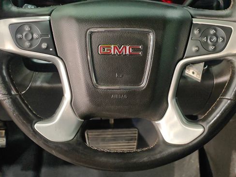Used 2014 GMC Sierra 1500 SLT w/ SLT Crew Cab Value Package AWD/4WD image 5