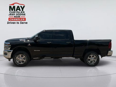 New 2025 RAM 2500 Big Horn AWD/4WD image 4