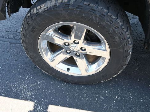 Used 2017 RAM 1500 Express w/ Express Value Package image 30