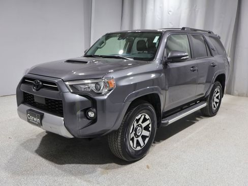 Used 2021 Toyota 4Runner TRD Off-Road Premium w/ Moonroof Package AWD/4WD image 6