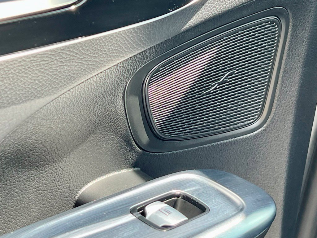 Certified 2023 Mercedes-Benz C 300 4MATIC Sedan image 28